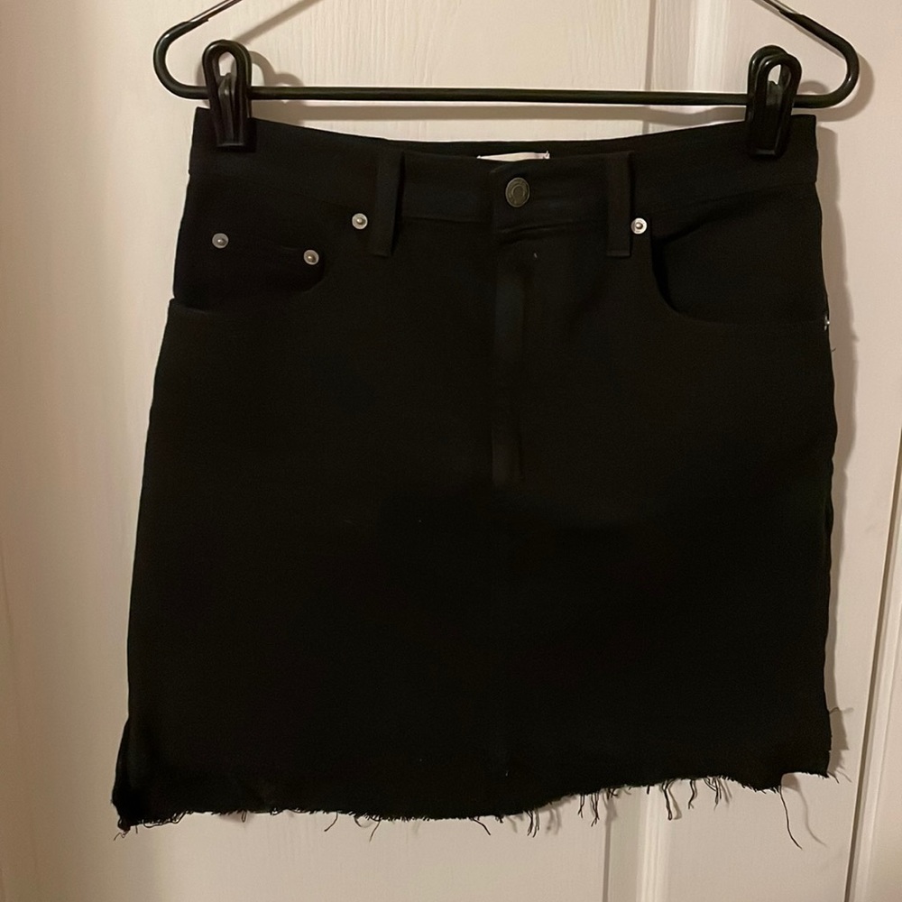 Wilfred free stretch denim frayed edge skirt